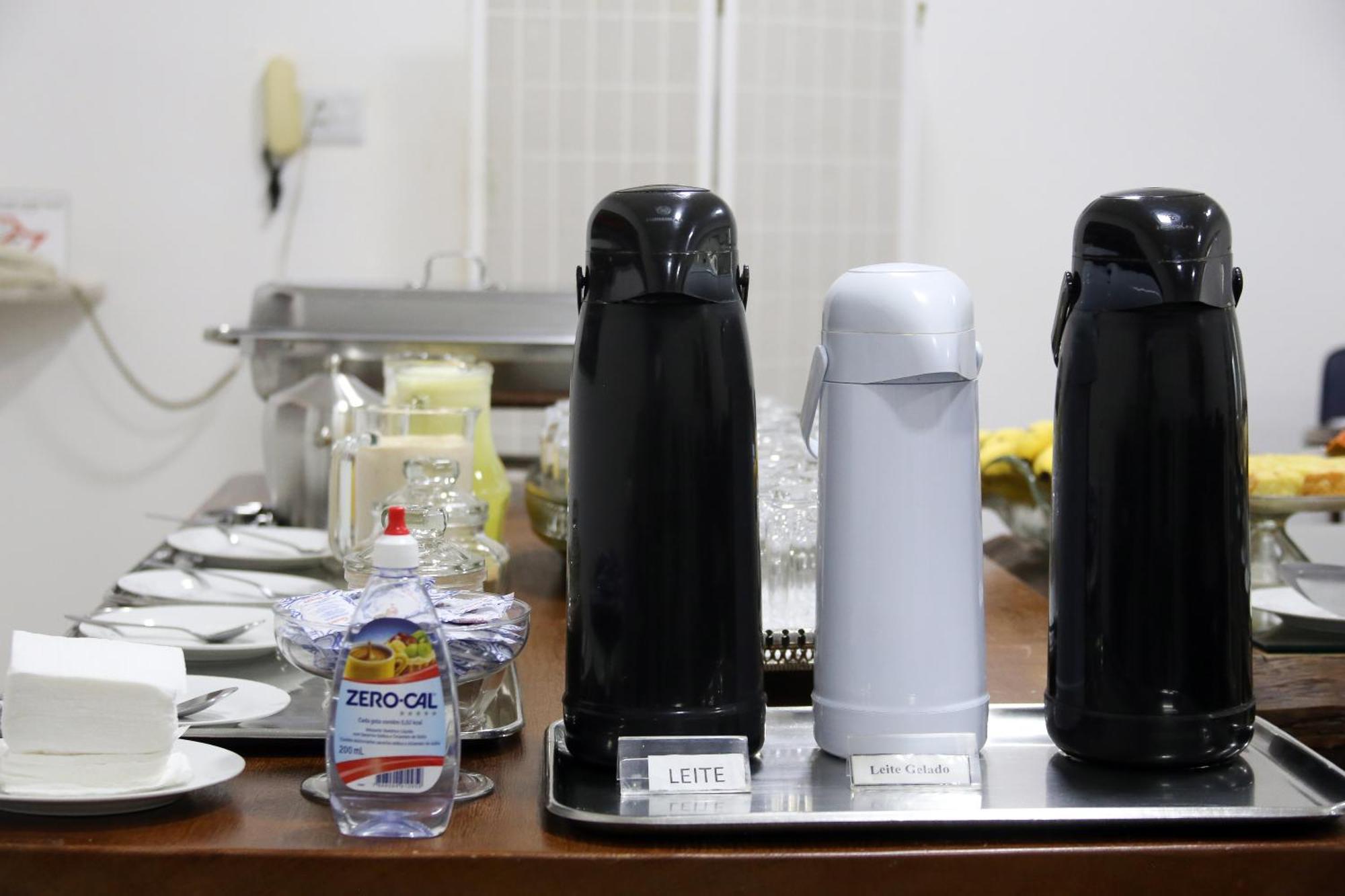 Pousada Agua Eterna - Proximo Ao Museu De Cera, Hot Beach E Thermas Dos Laranjais Olímpia 外观 照片