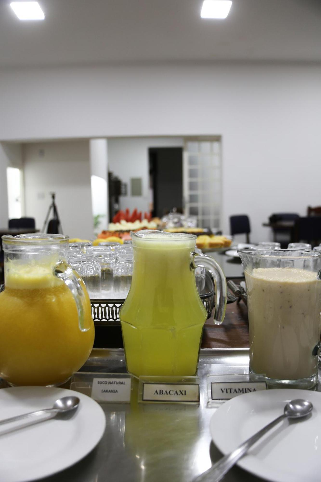 Pousada Agua Eterna - Proximo Ao Museu De Cera, Hot Beach E Thermas Dos Laranjais Olímpia 外观 照片
